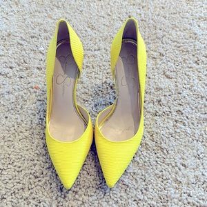 Pointy toe high heels